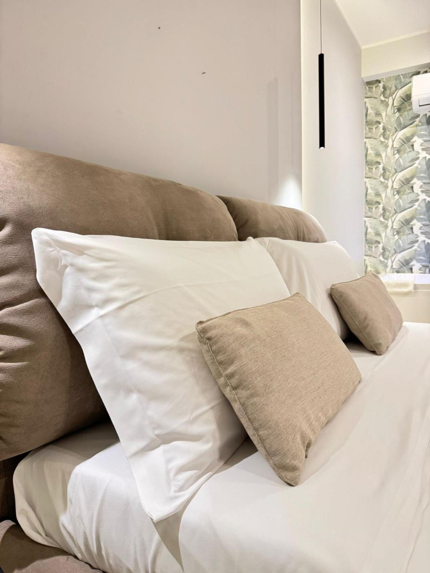 Luxury Apartment - Suite Cavour บารี ภายนอก รูปภาพ