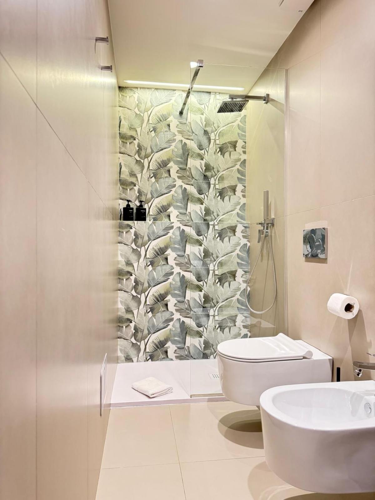 Luxury Apartment - Suite Cavour บารี ภายนอก รูปภาพ